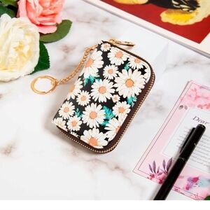 Floral Daisy Keychain Wallet